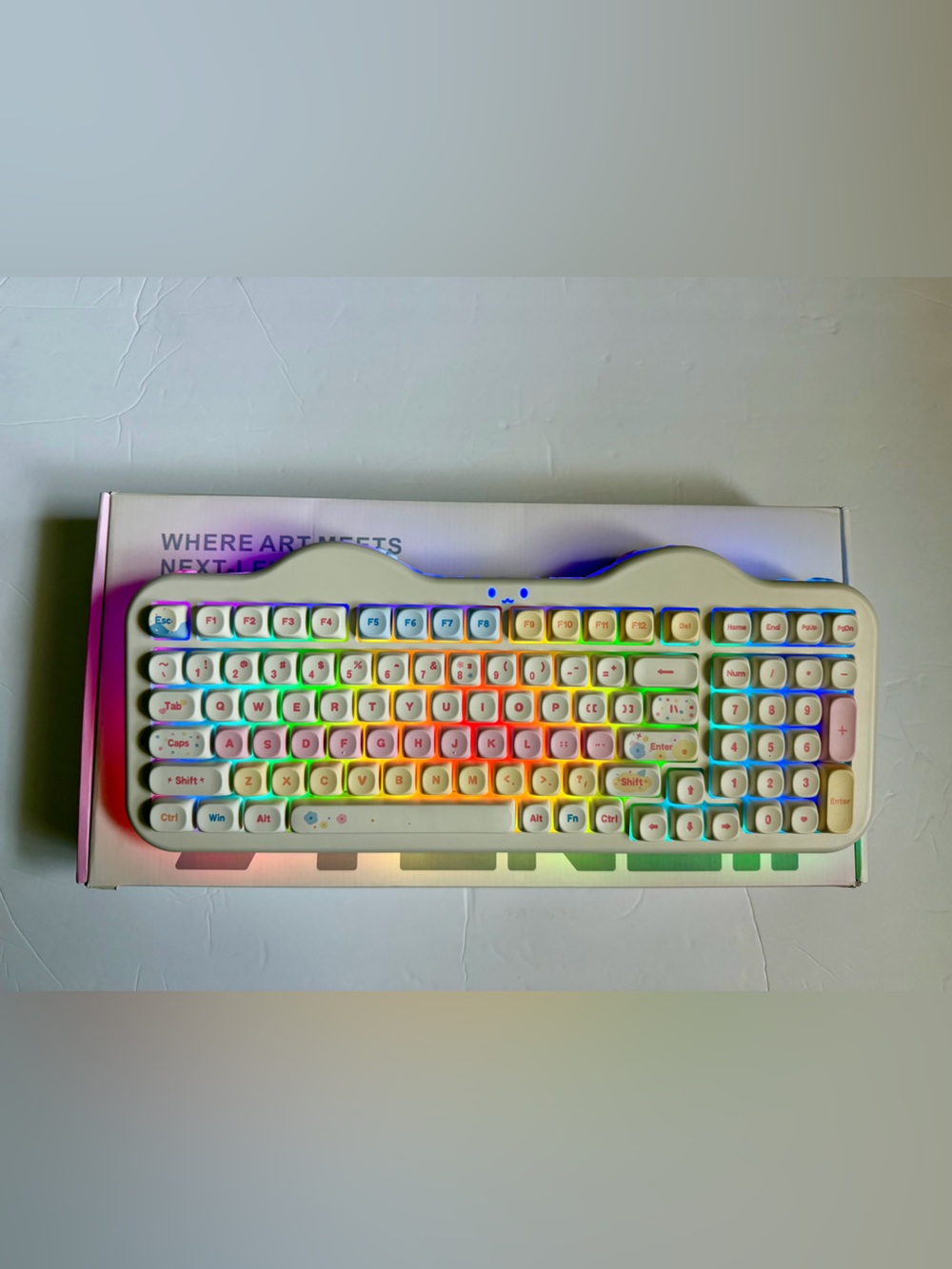 Yunzii C98 Beige Pastel Keyboard Cake Cat Wireless Mechanical Candy Switches